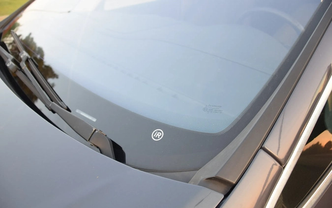 Ford S-Max cena 29900 przebieg: 280000, rok produkcji 2011 z Sieradz małe 407